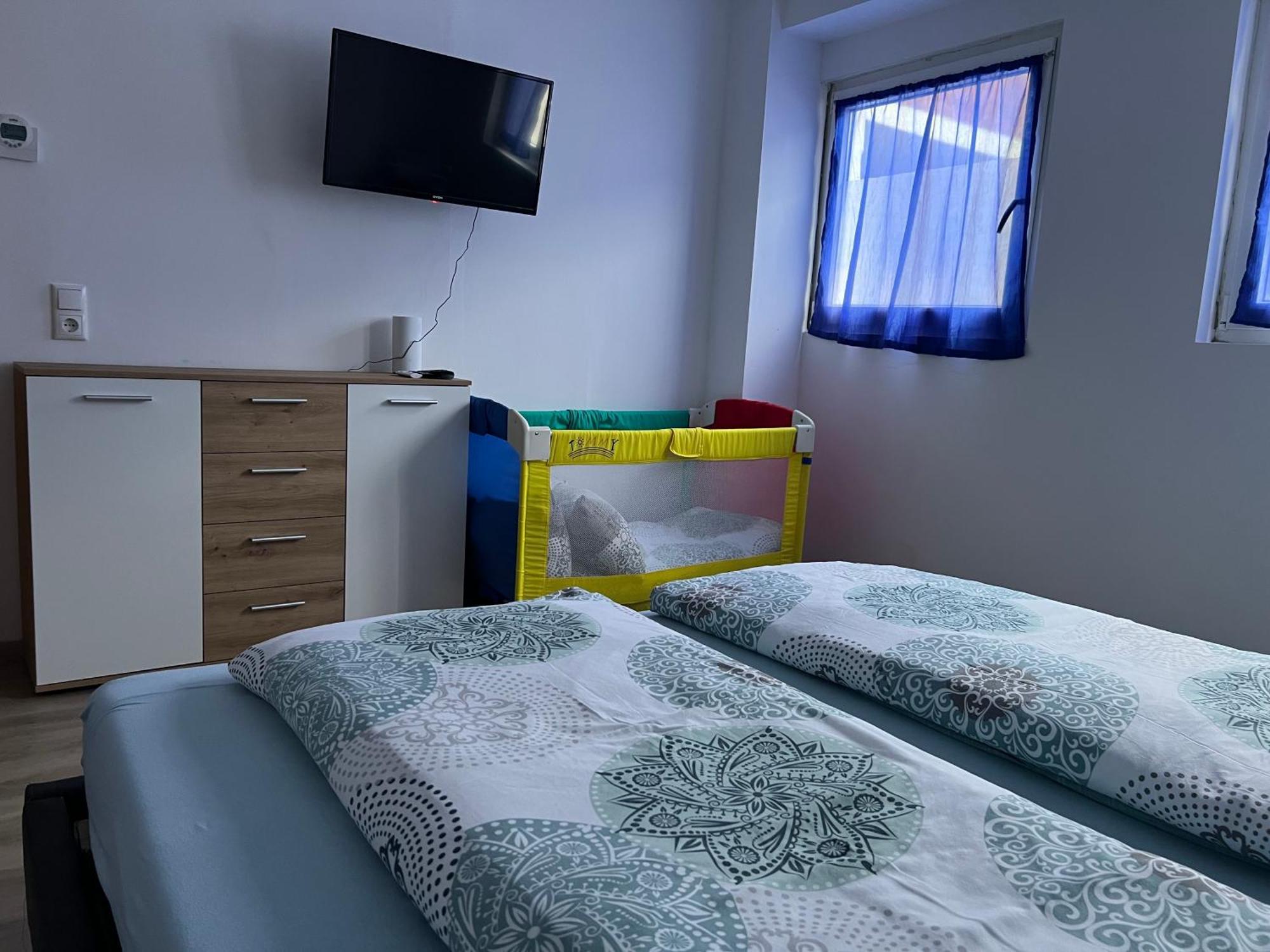 Apartments Und Zimmer Vettweiss Exterior photo